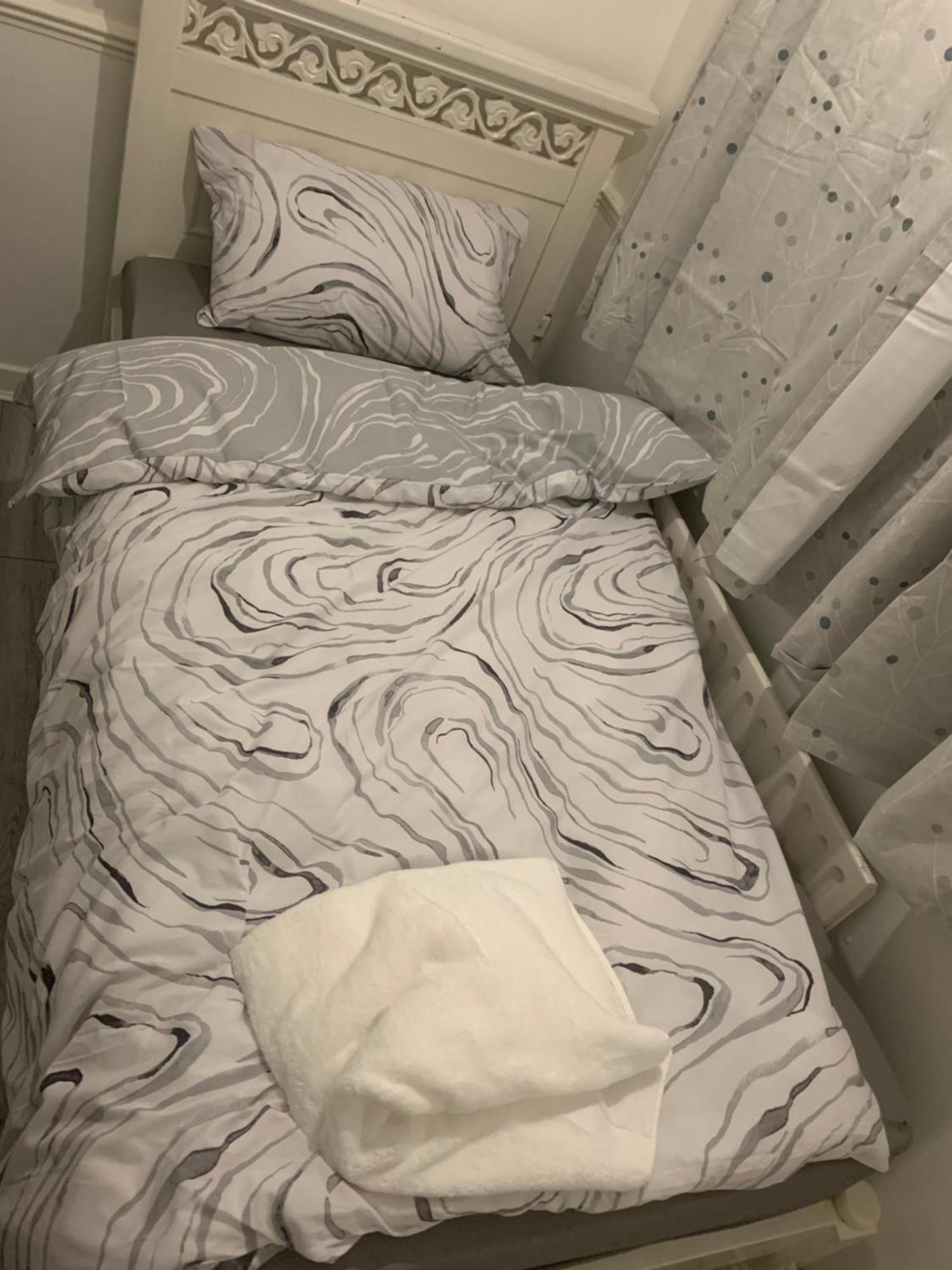At Apex House Single Room Horndon-on-the-Hill Eksteriør bilde